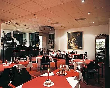 פראג Axa Hotel