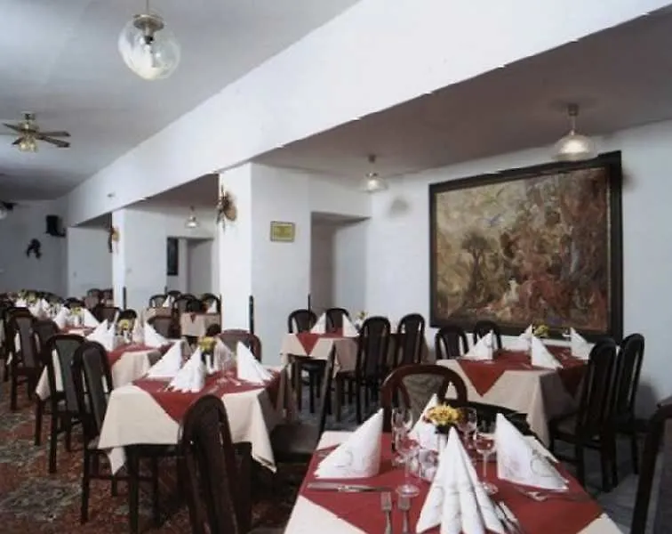 פראג Axa Hotel