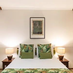 Hibiscus & - Official Onsite Reception & Check In Resort